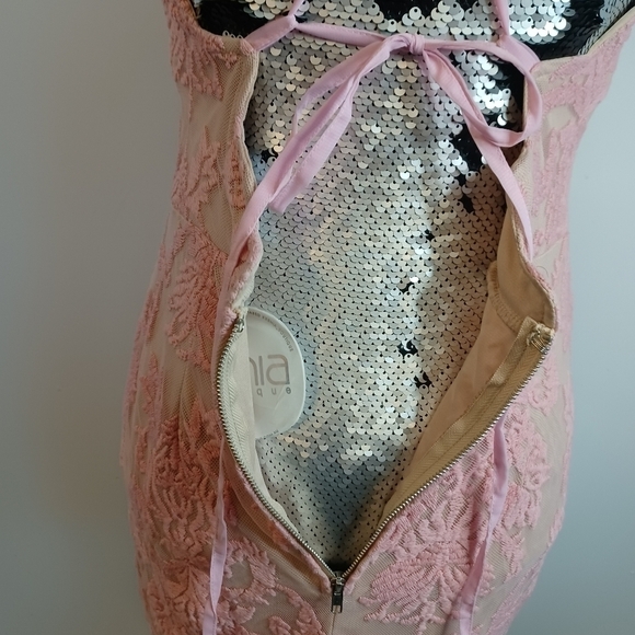 Xenia bodycon - Picture 8 of 8